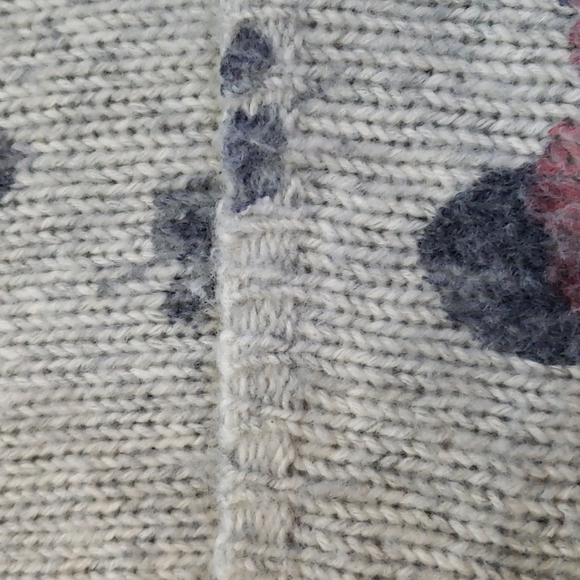 Lucky 🍀 Brand Size M Floral Sweater - Picture 7 of 13